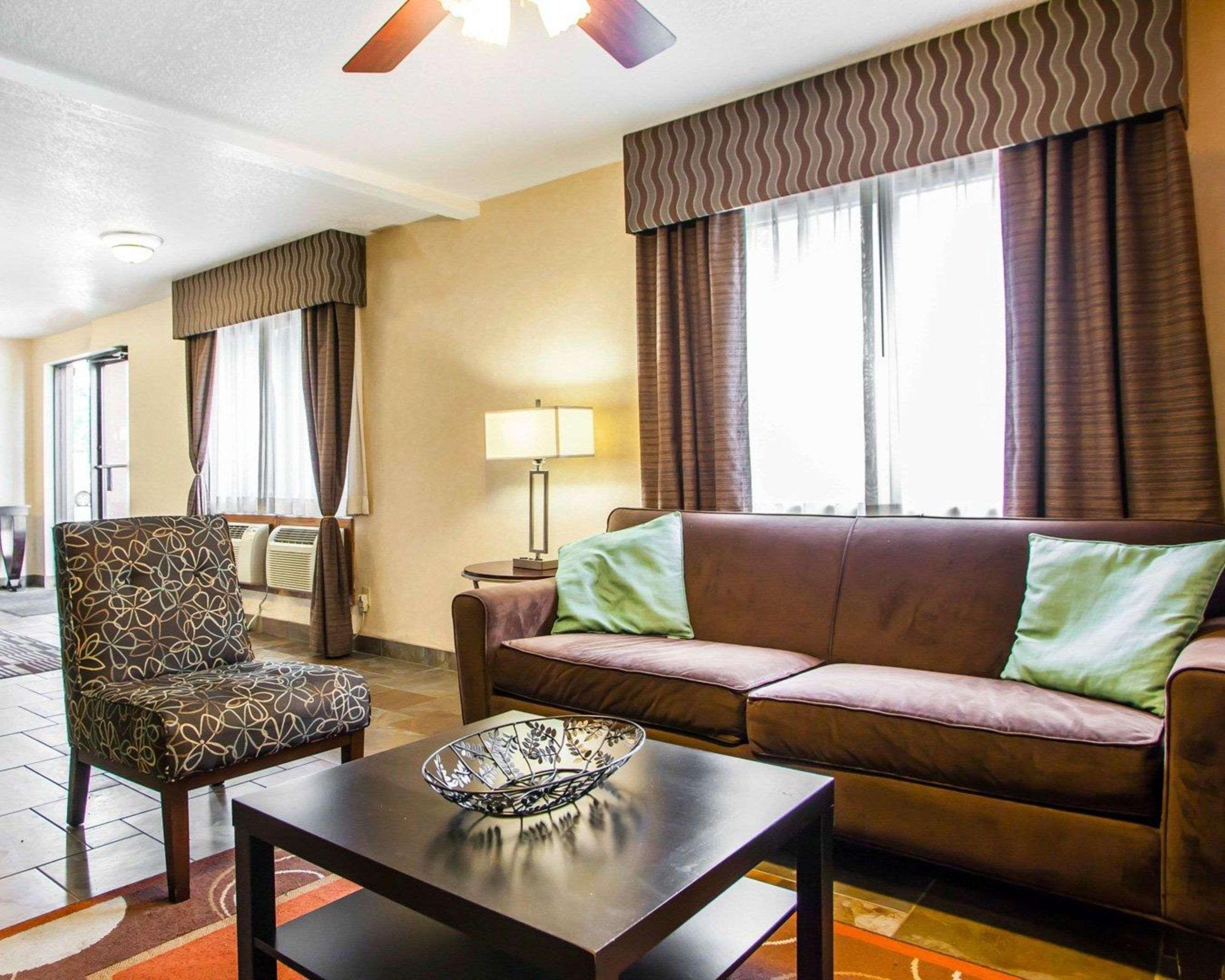 Quality Inn & Suites Ankeny-Des Moines Εξωτερικό φωτογραφία