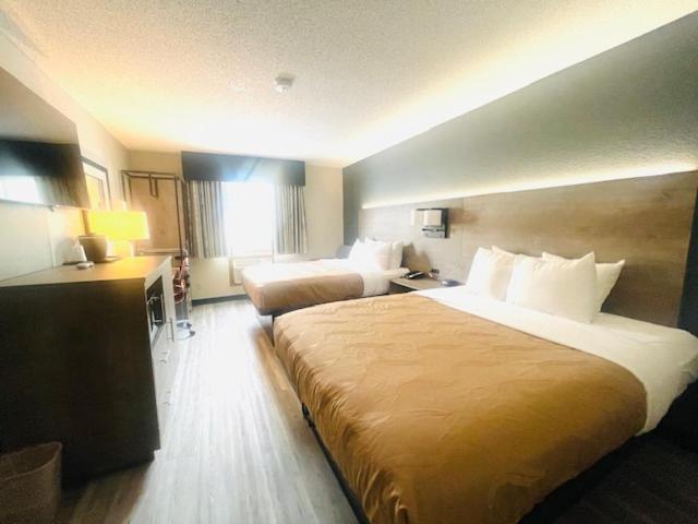 Quality Inn & Suites Ankeny-Des Moines Εξωτερικό φωτογραφία
